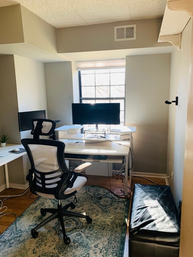 322 Washington Pl Unit 322, Chesterbrook, PA 19087 Condo for Rent in