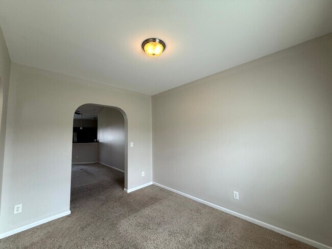 Building Photo - 4912 True Fews Cir