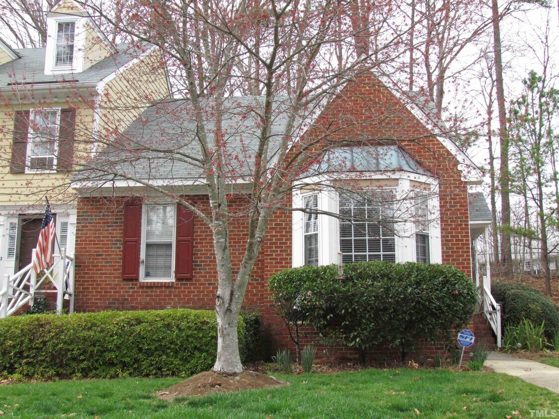6709 Queen Annes Dr, Raleigh, NC 27613 Townhome Rentals in Raleigh NC