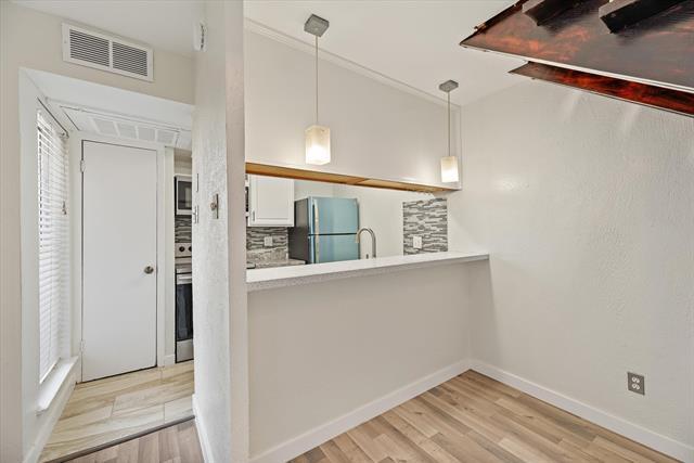 Foto del edificio - 2627 Douglas Ave