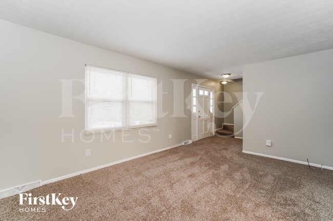 Foto del edificio - 1369 Greenock Rd