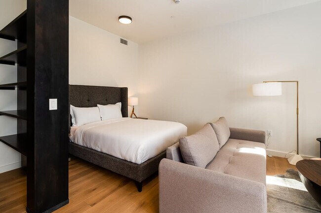 Foto del edificio - 4 Boathouse Way