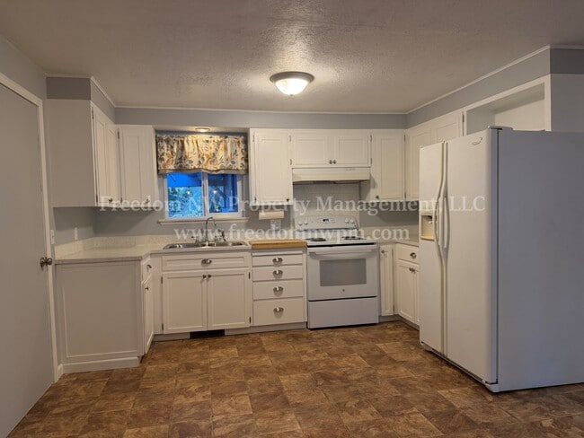 Foto del edificio - 1537 Draham St NE