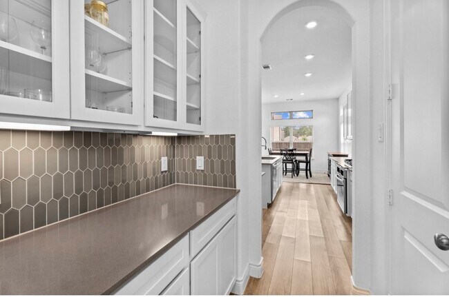 Building Photo - 23426 Yaupon Hills Dr