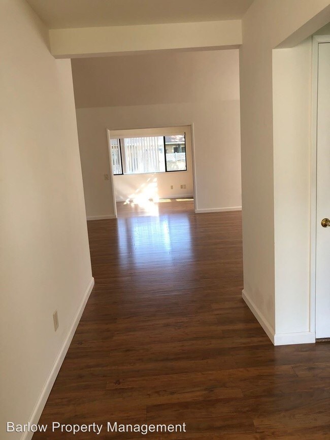 Building Photo - 2 br, 2 bath House - 42074 Village 42