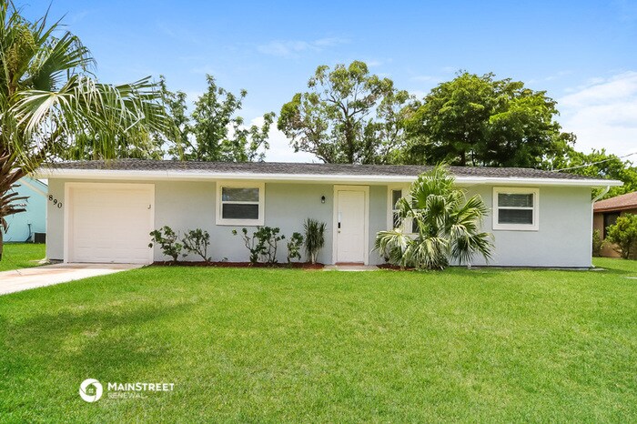 Foto principal - 890 SW Dalton Ave