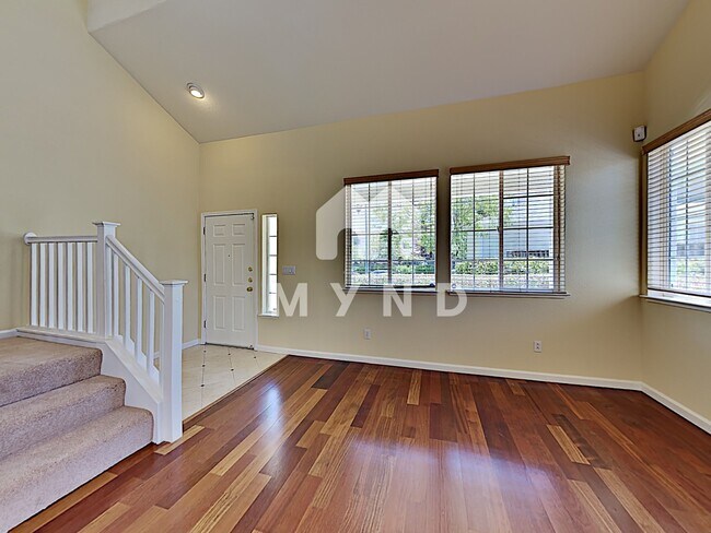 Foto del edificio - 106 Overlook Ct