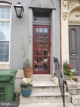 Building Photo - 1420 Light St