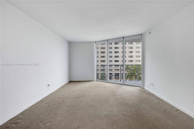 Building Photo - 335 S Biscayne Blvd