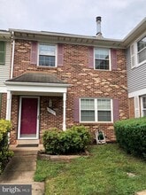 Building Photo - 9075 Silver Maple Ct