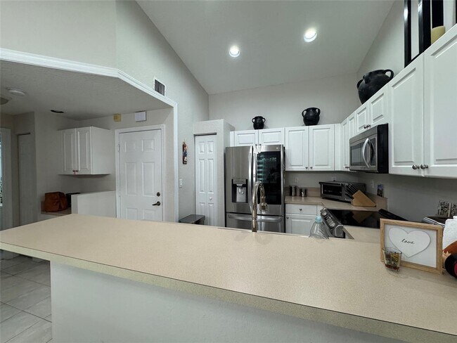 Foto del edificio - 18761 SW 28th Ct