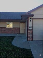 Building Photo - 520 Stonemont Dr