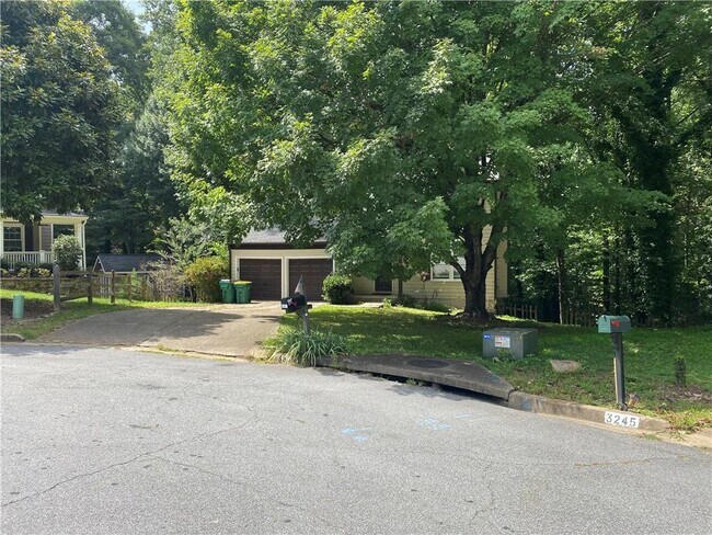 Building Photo - 3235 Old Evergreen Way