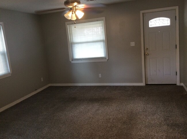 Building Photo - PRE-LEASING OCCUPIED - AVAILABLE 7/10/2020...