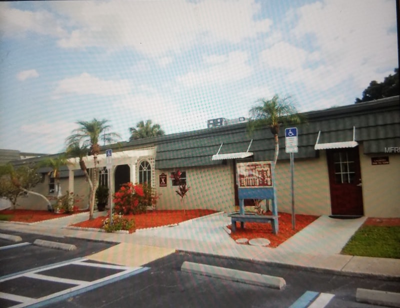 Primary Photo - 1799 N Highland Ave