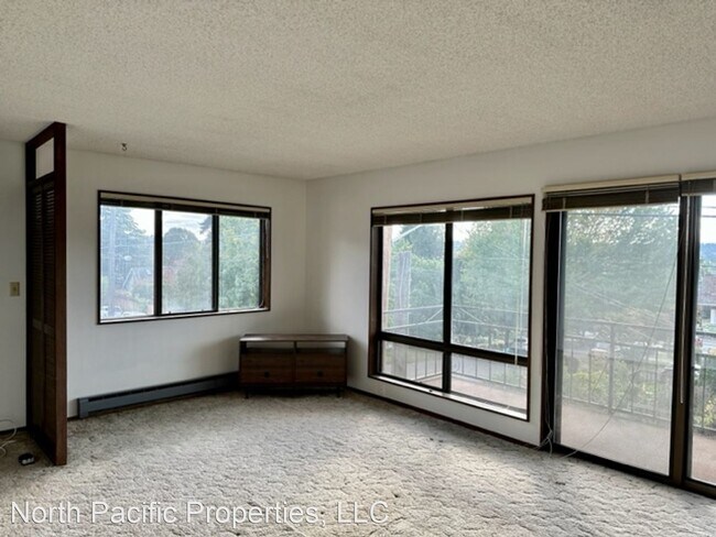 Building Photo - 2 br, 1 bath House - 358 NW 52nd St