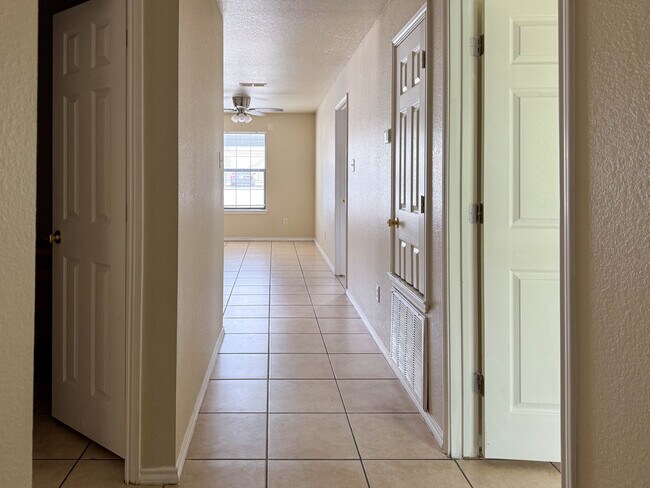 Building Photo - 120 Ramon Cardenas Dr