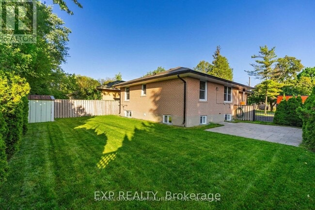 Building Photo - 447 Taylor Mills Dr S