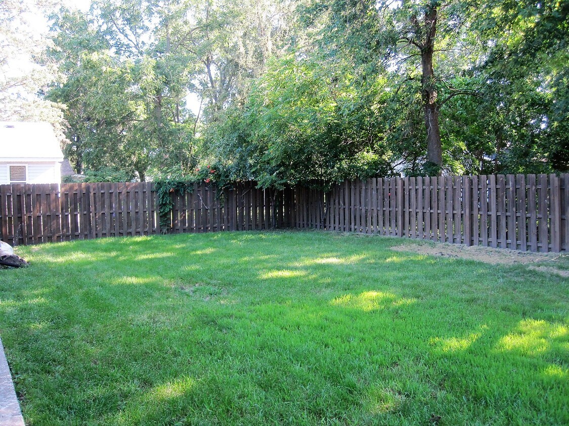 Primary Photo - 376 S Pierson Ave