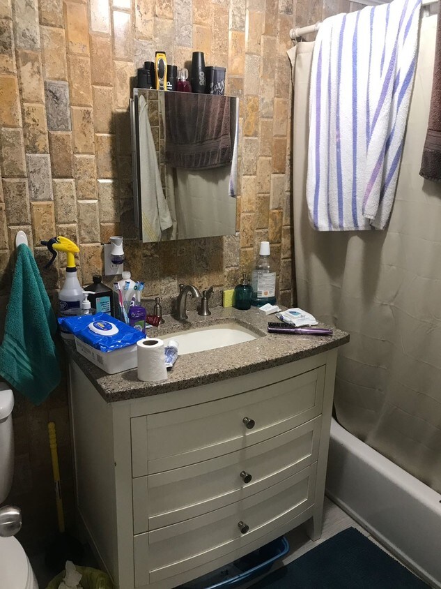 Foto principal - 4224 Cottman Ave