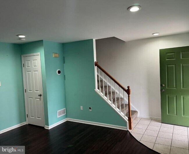 Foto del edificio - 312 Galean Dr