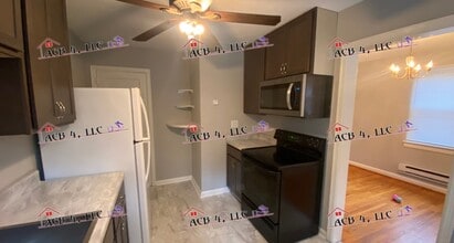 Building Photo - 2420 Brandon Ave SW