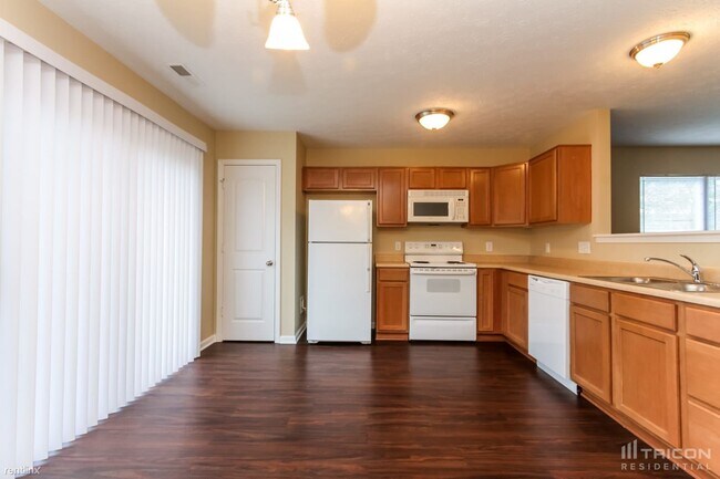 Building Photo - 7270 Burlat Ln