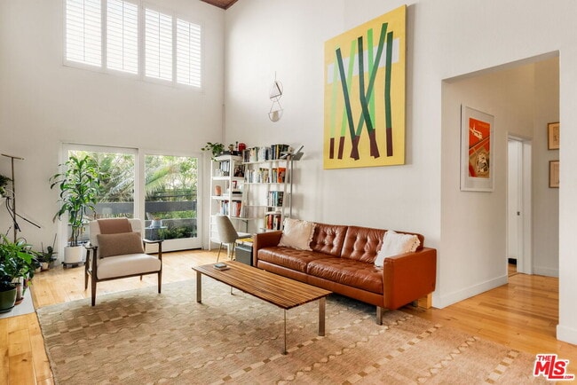 Building Photo - 3988 Beethoven St