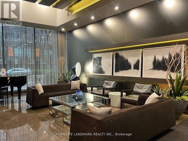 Photo du bâtiment - 101 Charles St E