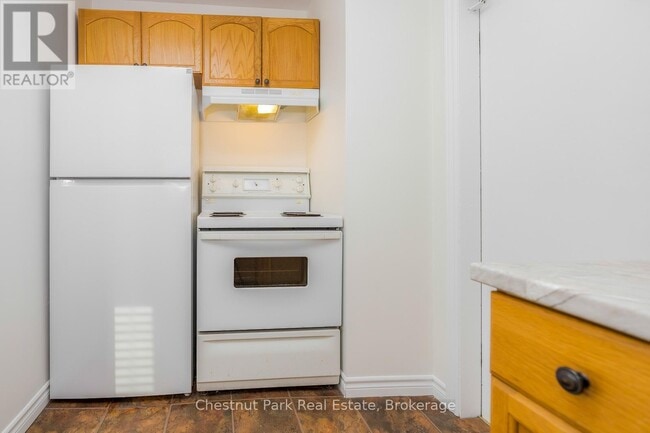 Building Photo - 285 Ste Marie St