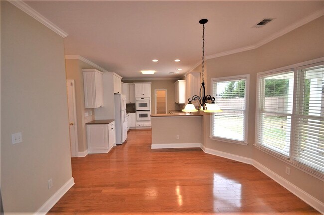 Building Photo - 3710 Rolling Creek Dr