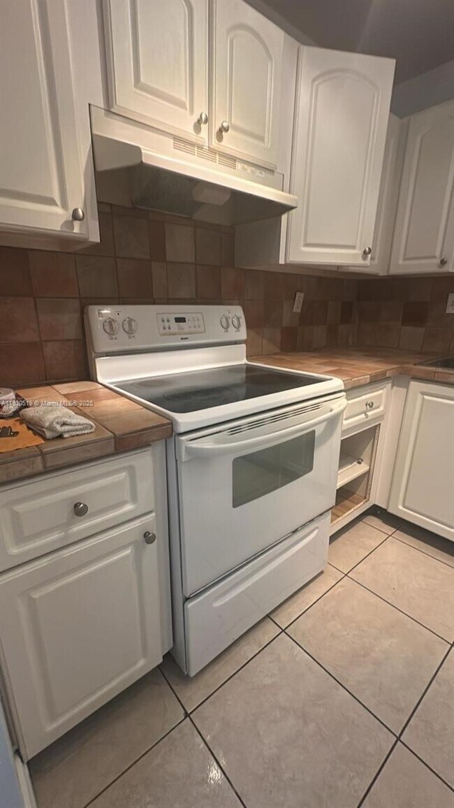 Foto del edificio - 10441 Mahogany Key Cir