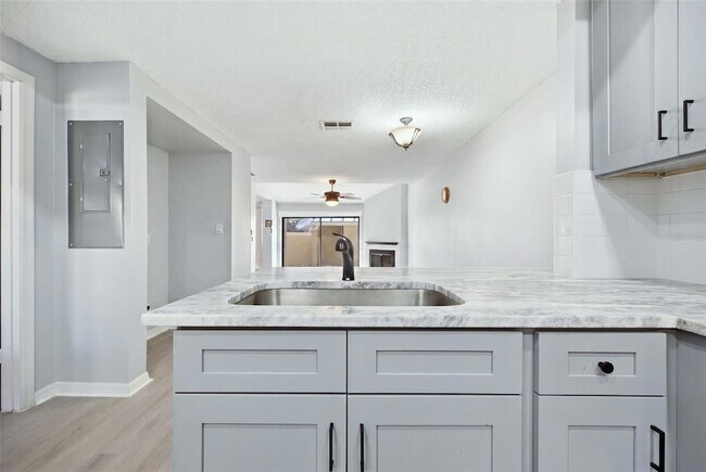 Foto del edificio - 3401 Cypress Head Ct