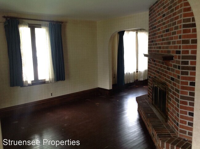 Building Photo - 4 br, 1.5 bath House - 1133 CHERRY STREET