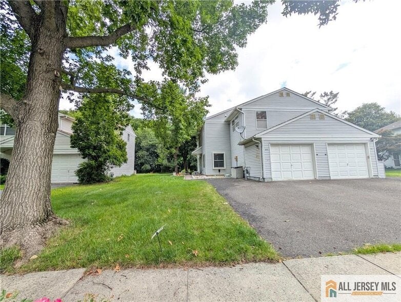 Primary Photo - 89 Wyndmoor Dr
