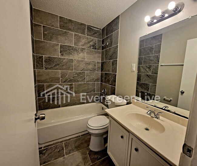 Foto del edificio - 3651 Wilshire Rd