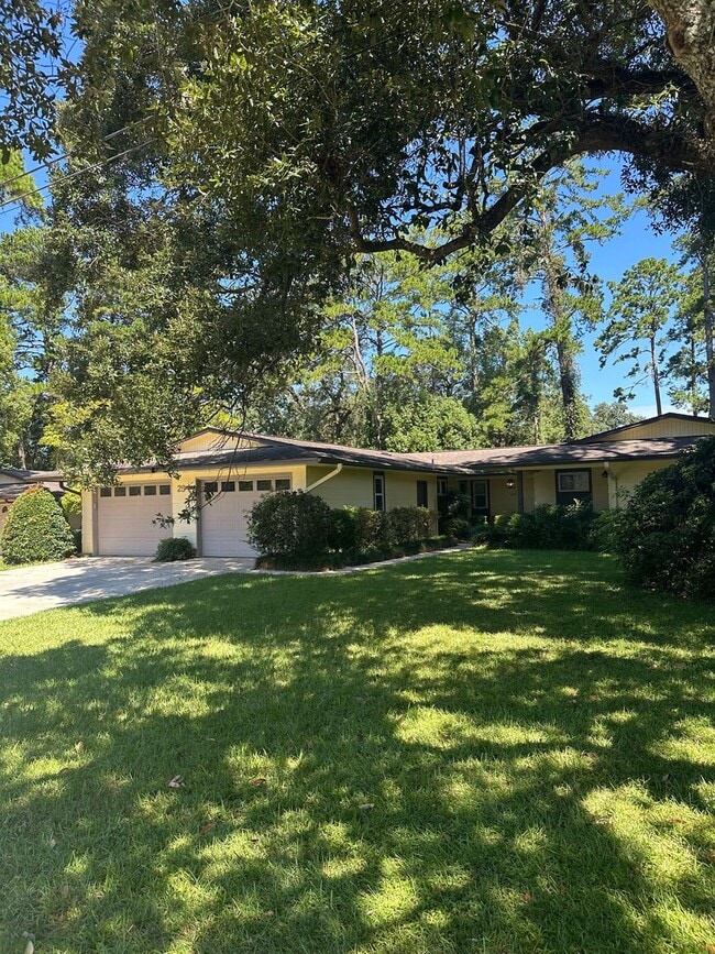 Building Photo - 254 S Villas Ct