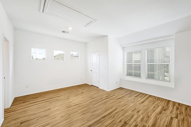 Building Photo - 200 Philomena Dr.