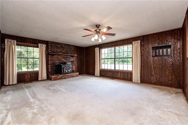 Building Photo - 14938 N Wimpy Jones Rd