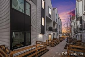 Building Photo - 1169 S Reed St