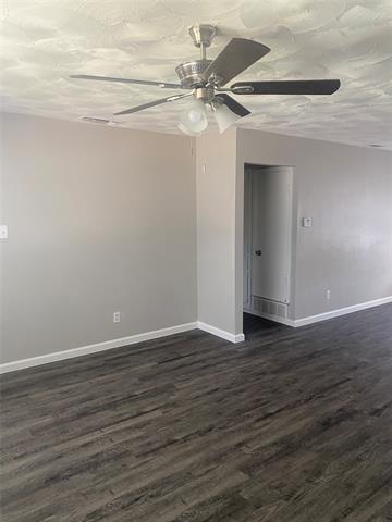 Building Photo - 6204 Rhapsody Ln