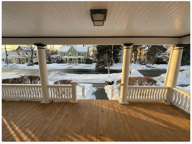 Foto del edificio - 16 Boston Ave