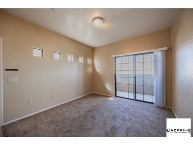Foto del edificio - South Mountain Convenience in this Lovely 1/1 Phoenix Condo!