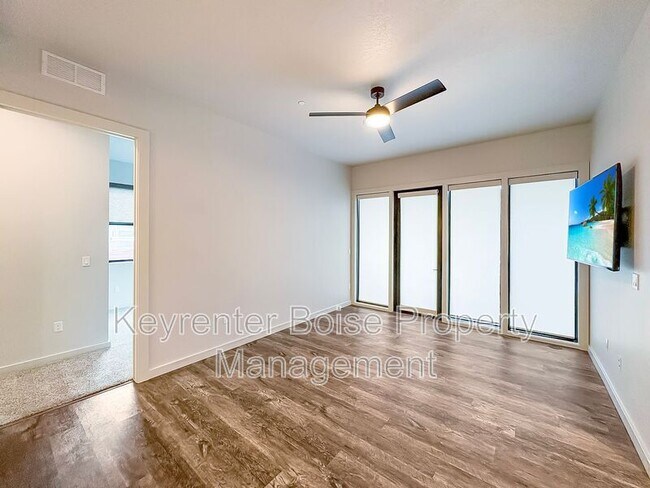 Foto del edificio - 3850 E Haystack St