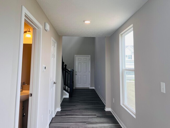 Foto del edificio - 7101 Unitas Lp