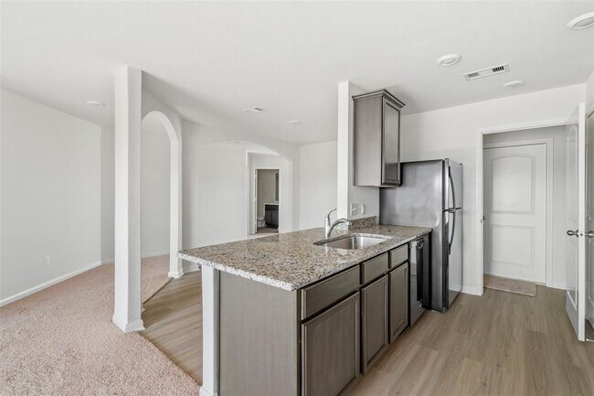 Foto del edificio - 8402 Dusty Ridge Rd