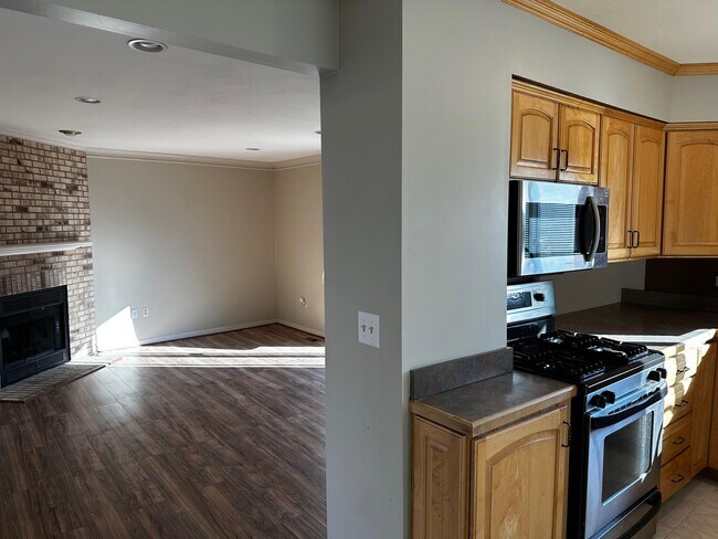 Foto del edificio - 41507 Simcoe Dr