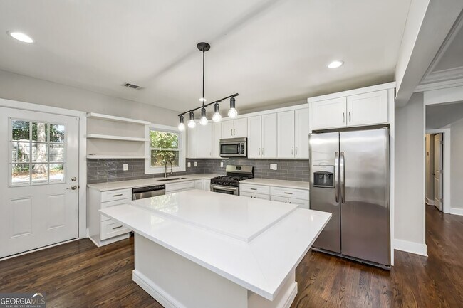 Foto del edificio - 2775 Glenvalley Dr
