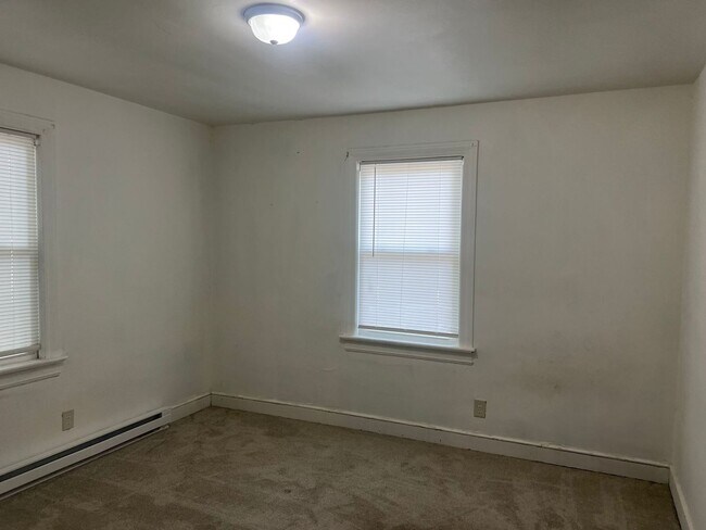 Foto del edificio - 3 Bedroom Brick House