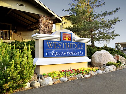 Primary Photo - 5250 Villa Verde Dr